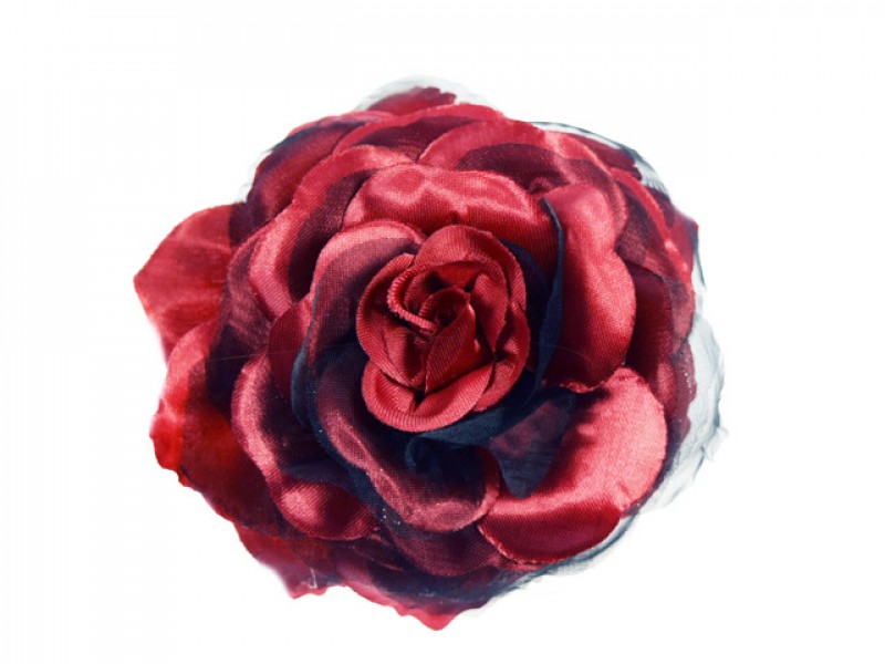 bloem corsage met organza bladeren donker rood zwart