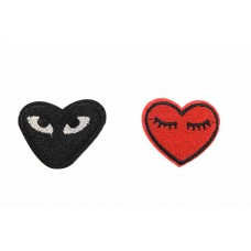 hartjes patch rood en zwart met ogen