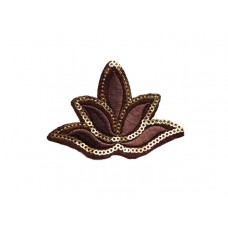 lotus bloem, Yackalasi patch bruin goud