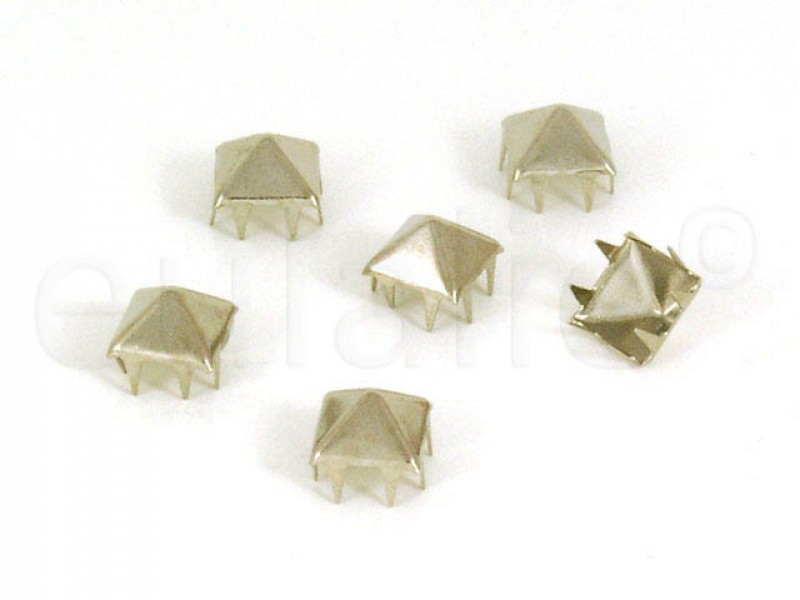 studs pyramide 10 mm zilver grootverpakking (250 stuks)